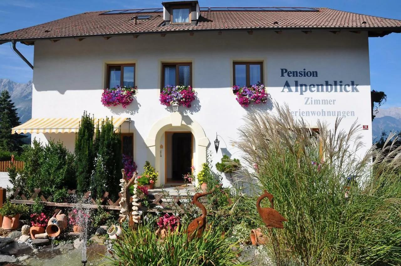Gaestehaus Alpenblick Mutters
