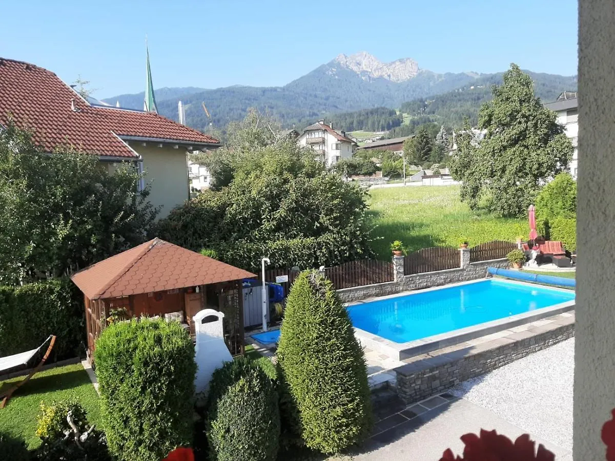 Gaestehaus Alpenblick Mutters
